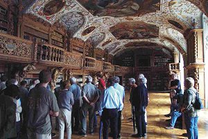 In der Waldsassener Klosterbibliothek