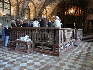 Tafel der bayerischen Herzge im Antiquarium der Mnchner Residenz