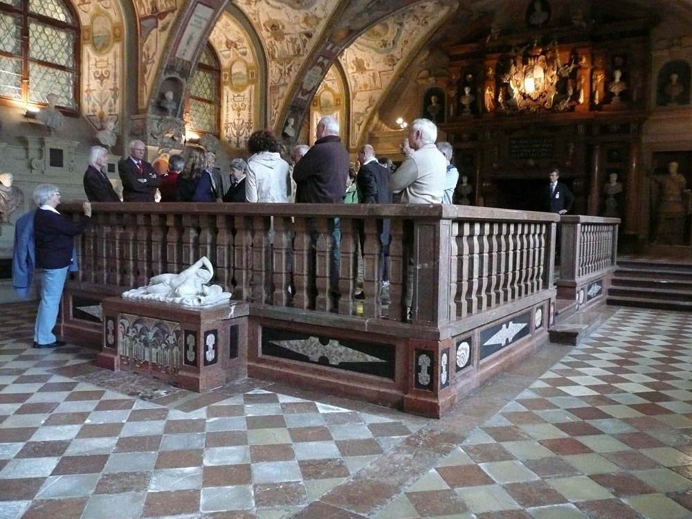 Die Estrad im Antiquarium - Schauplatz der offenen Tafel der bayerischen Herzge