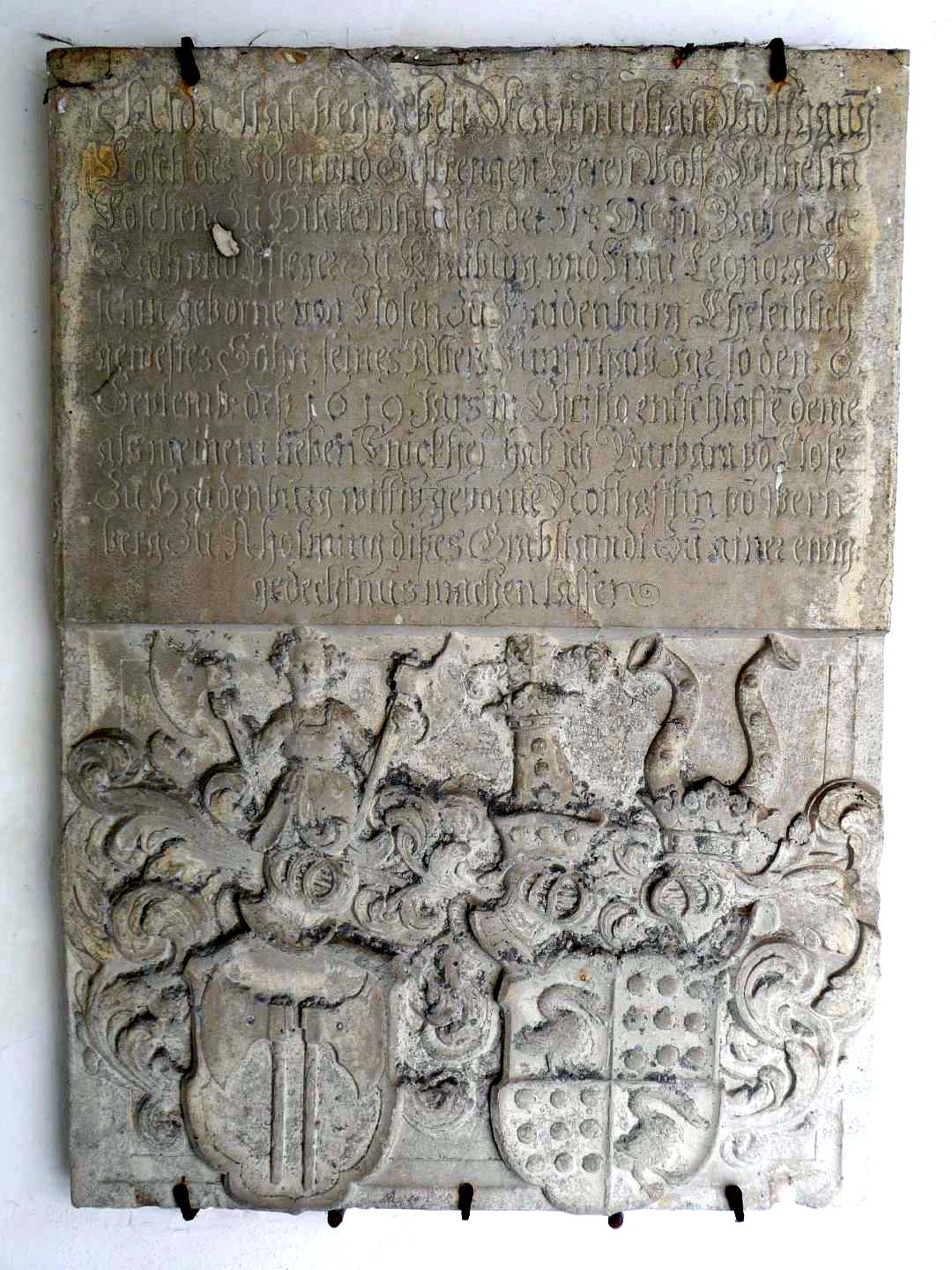 Kirche in Uttigkofen, Inschriftfeld